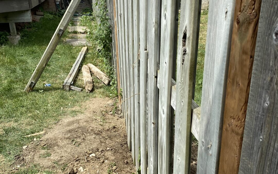 How to Repair a Leaning Fence